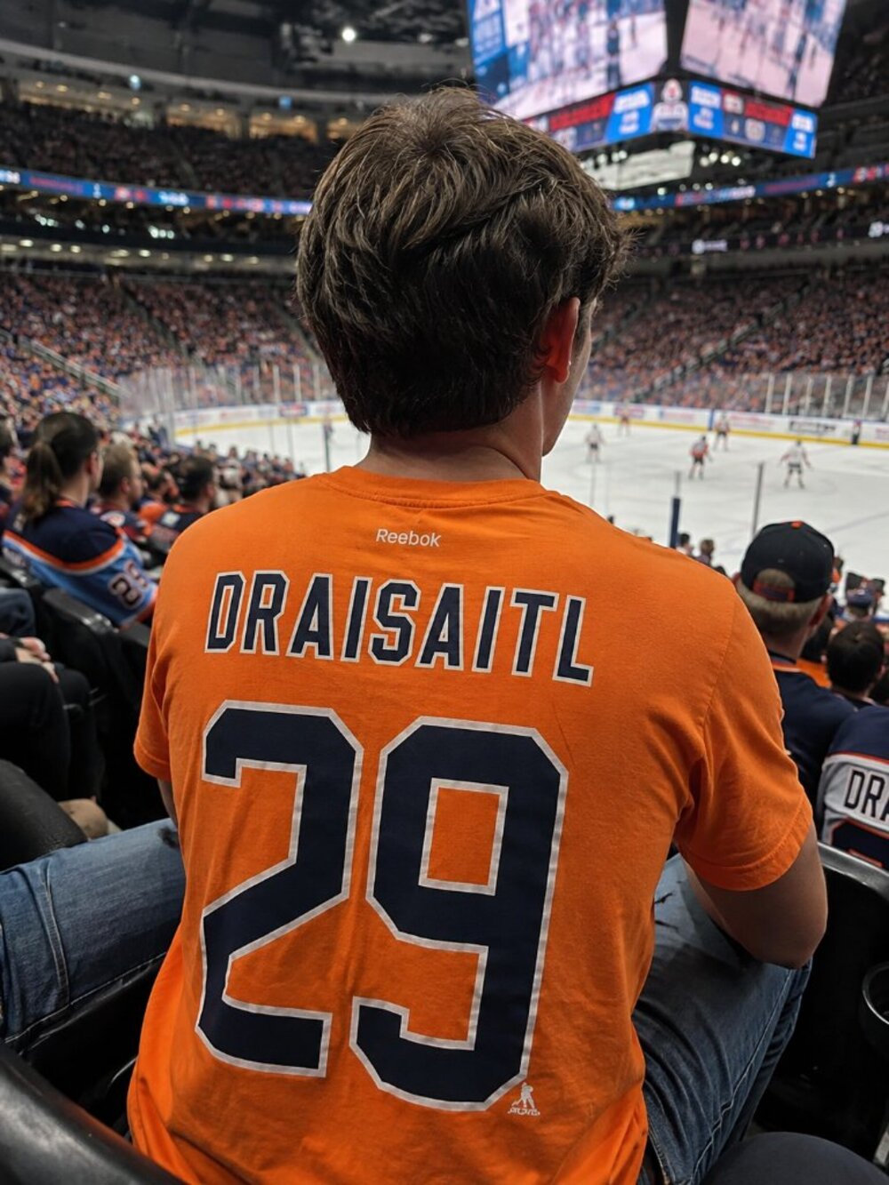 EDMONTON OILERS "DRAISAITL" TEE  (LARGE)
